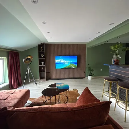 Imperator Apartment *